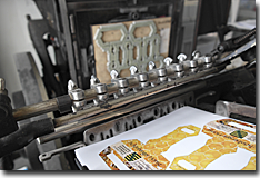 AS.DRUCK stanzt Etiketten und alle nicht vierekigen Druckerzeugnisse aus